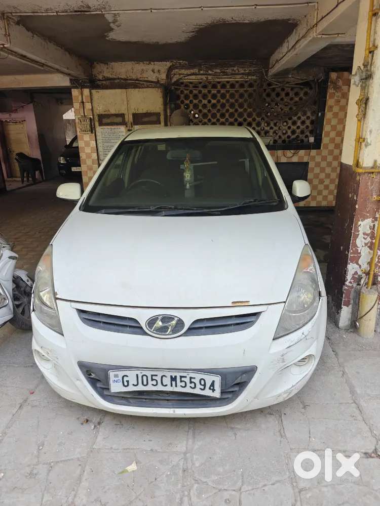 Hyundai I20 2010 Petrol 75000 Km Driven
