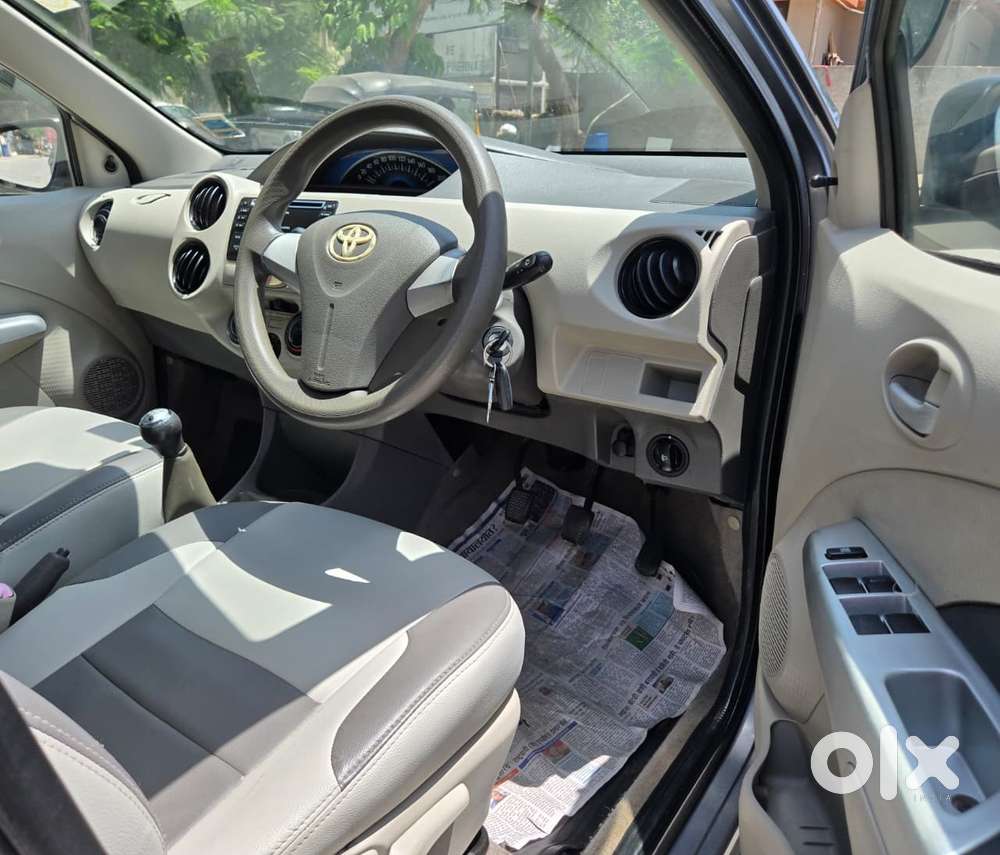 Toyota Etios Liva 2013-2014 G, 2014, Petrol