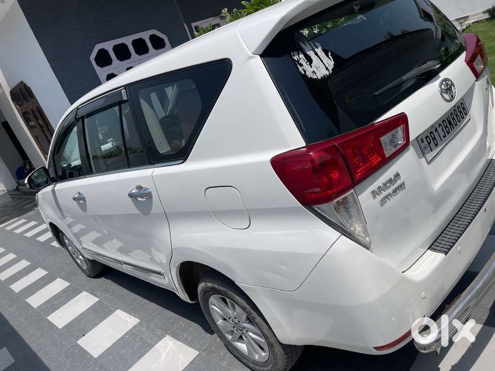 Toyota Innova Crysta 2017 Diesel Good Condition