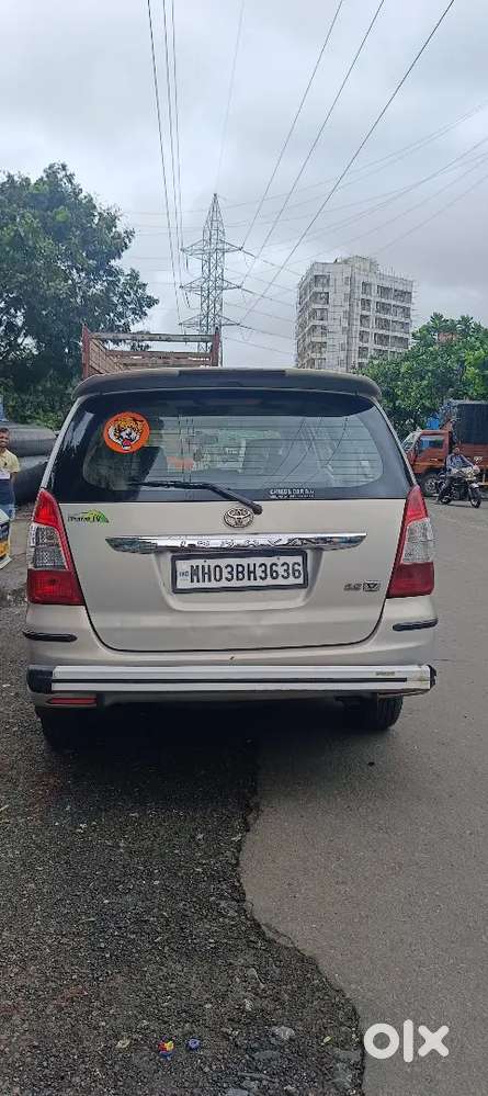 Toyota Innova 2012 Diesel Well Maintained