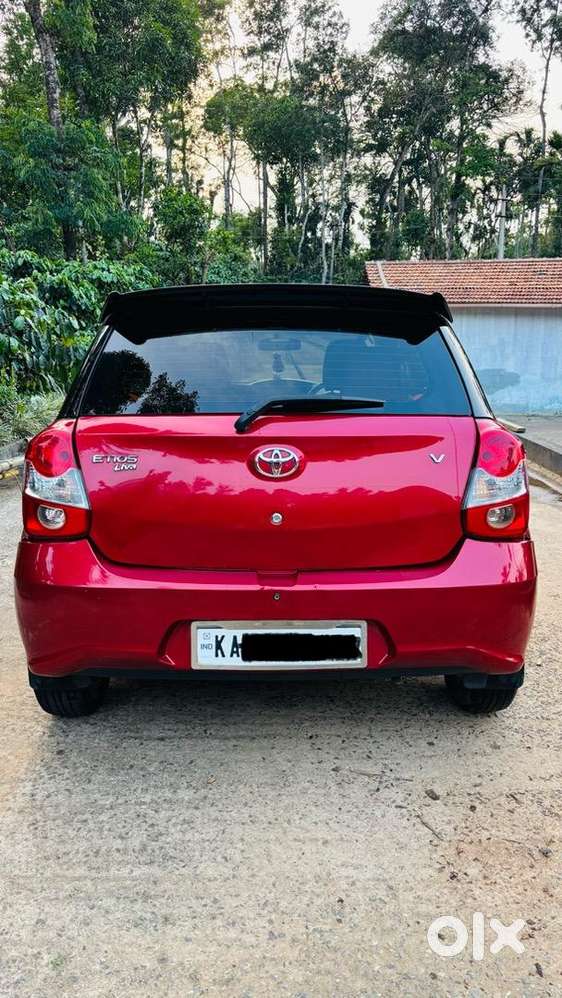 Toyota Etios Liva 2018 Petrol Well Maintained