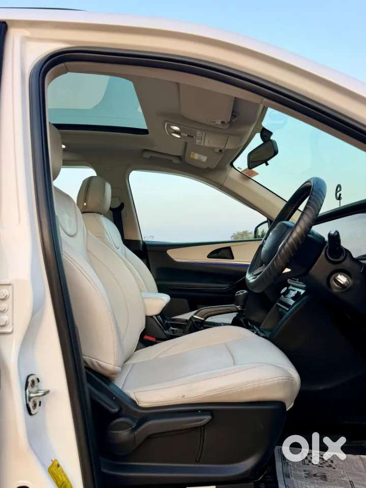 Mahindra Xuv700 2.2 Ax 5 Diesel Mt Str, 2023, Diesel