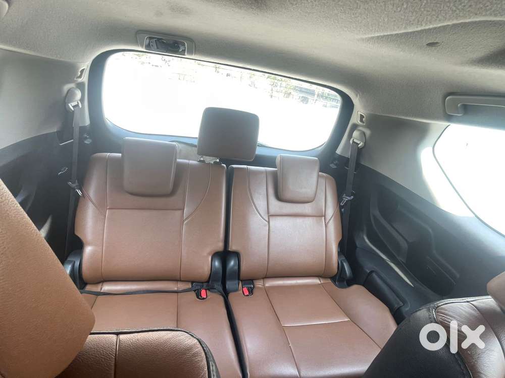 Toyota Innova Crysta 2.8z Automatic, 2017, Diesel