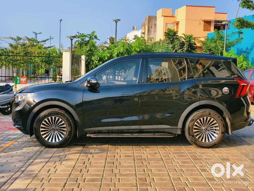 Mahindra Xuv700 2024 Diesel Well Maintained