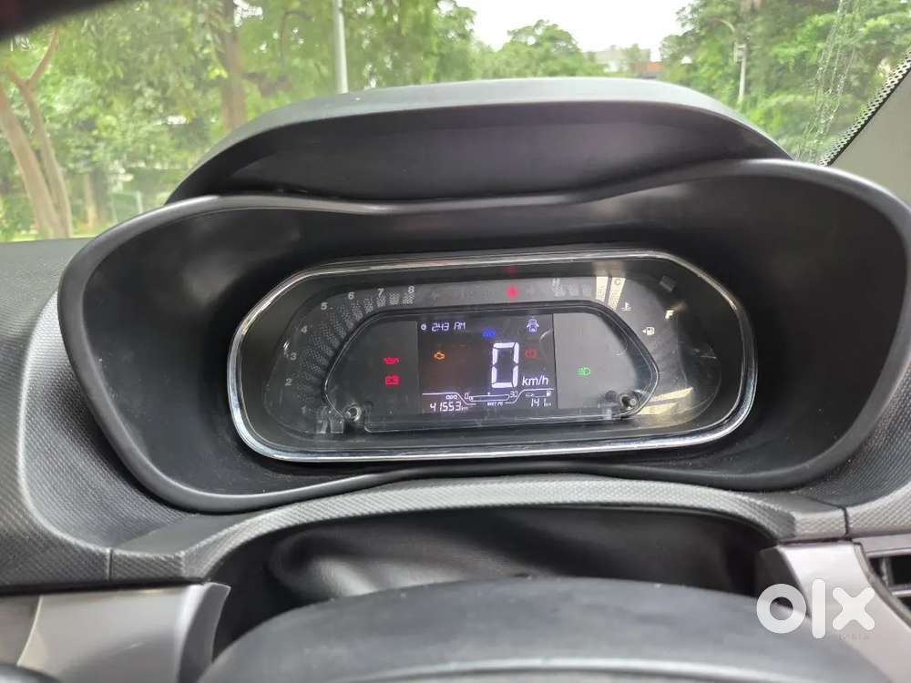 2023 Tata Nexon Xe Petrol Mt 1st Owner  41k Km Bs6 Ph2white