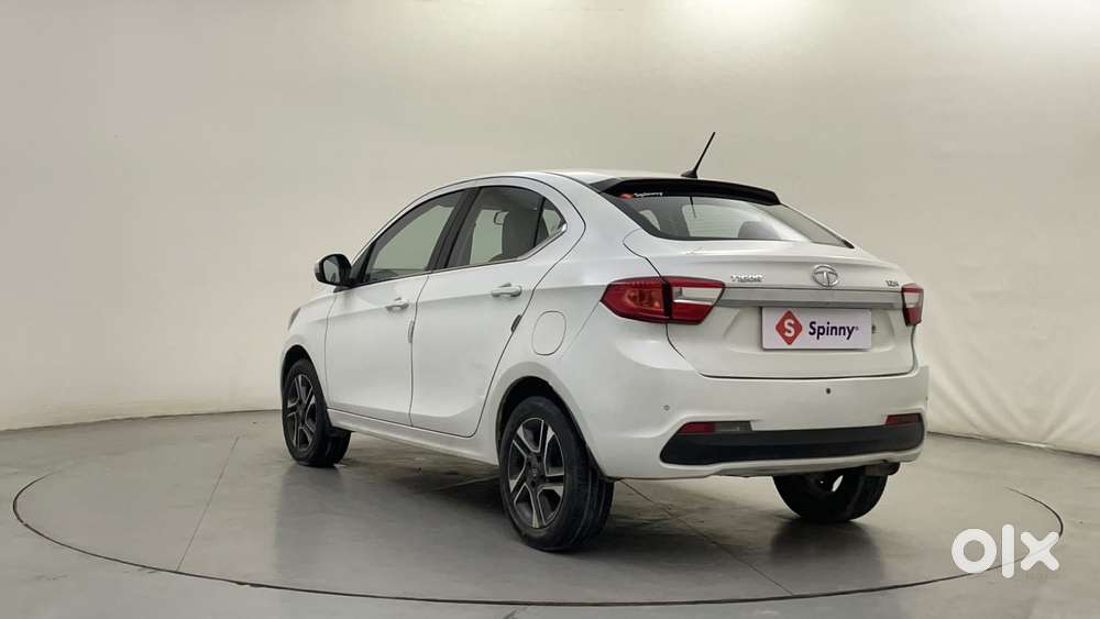 Tata Tigor Xza, 2018, Petrol