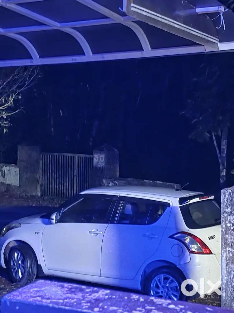 Maruti Suzuki Swift 2012