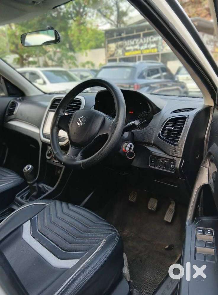 Maruti Suzuki Brezza 1.5 Lxi Smart Hybrid, 2022, Petrol