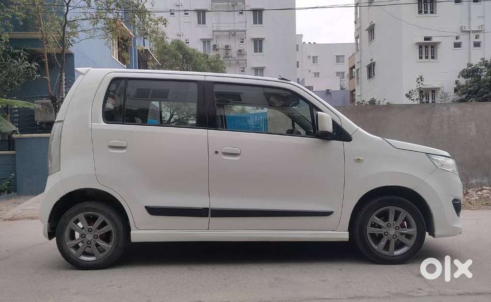 Maruti Suzuki Wagon R Stingray Vxi, 2013, Petrol