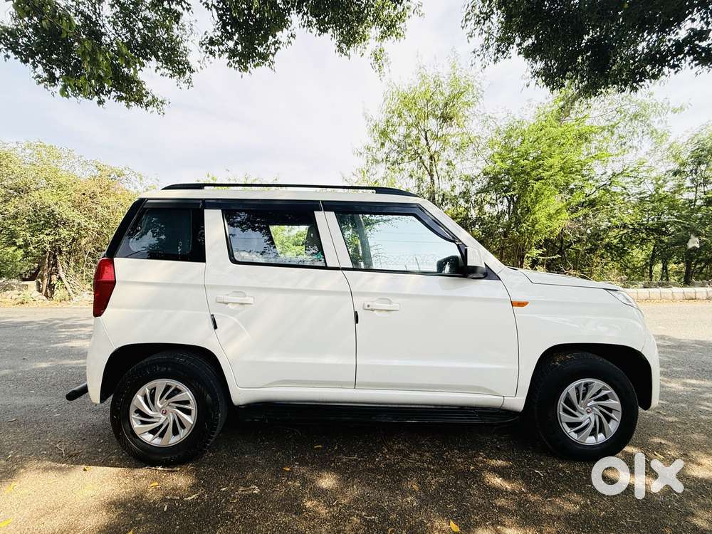 Mahindra Tuv 300 T6 Plus, 2017, Diesel