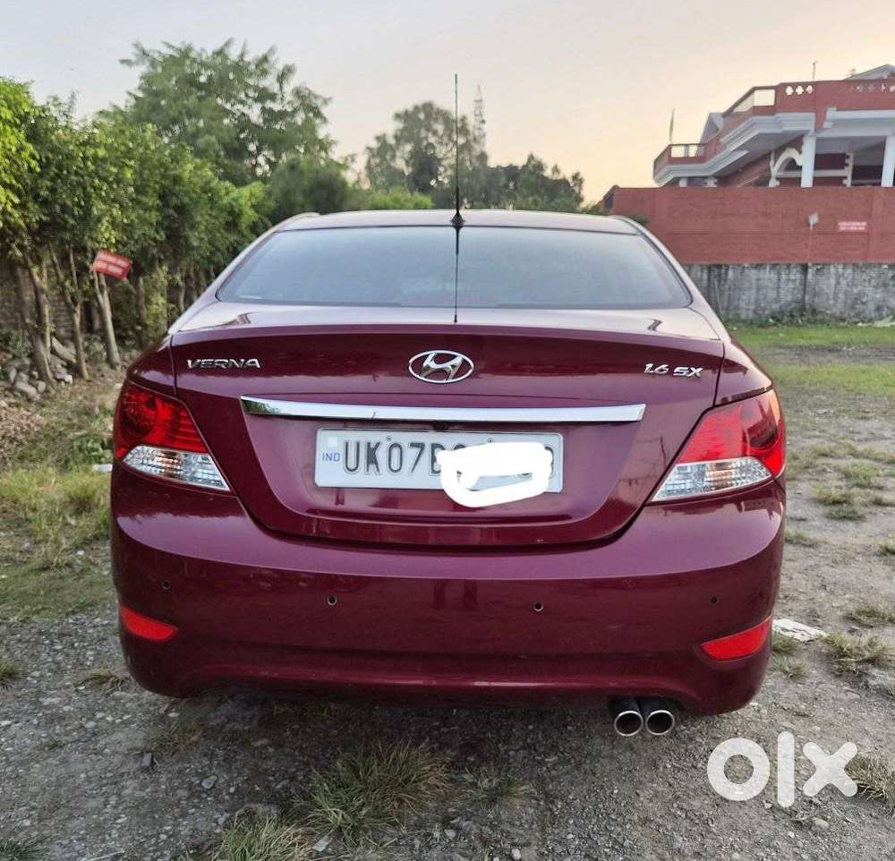 Hyundai Verna Fluidic 1.6 Vtvt Sx Opt, 2014, Petrol