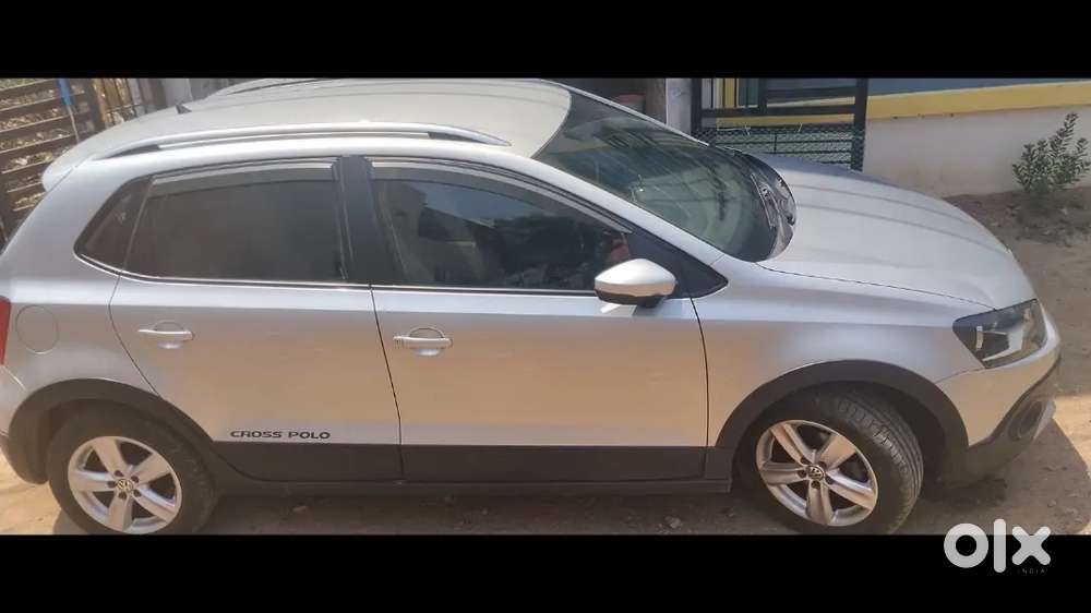 Volkswagen Crosspolo 2017 Petrol Manual