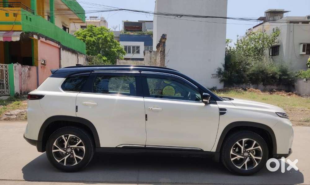 Toyota Urban Cruiser Hyryder 1.5 V Neo Drive, 2024, Petrol