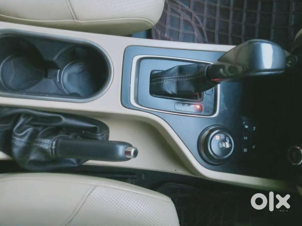 Ford Endeavour 3.2 Titanium At 4x4, 2016, Diesel