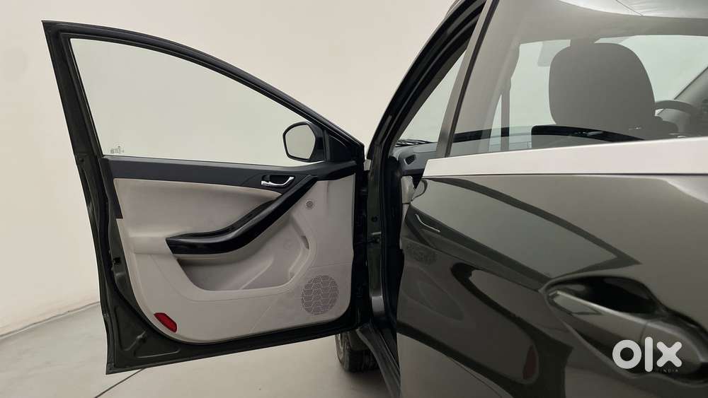 Tata Nexon 1.2 Revotron Xz Plus, 2023, Petrol
