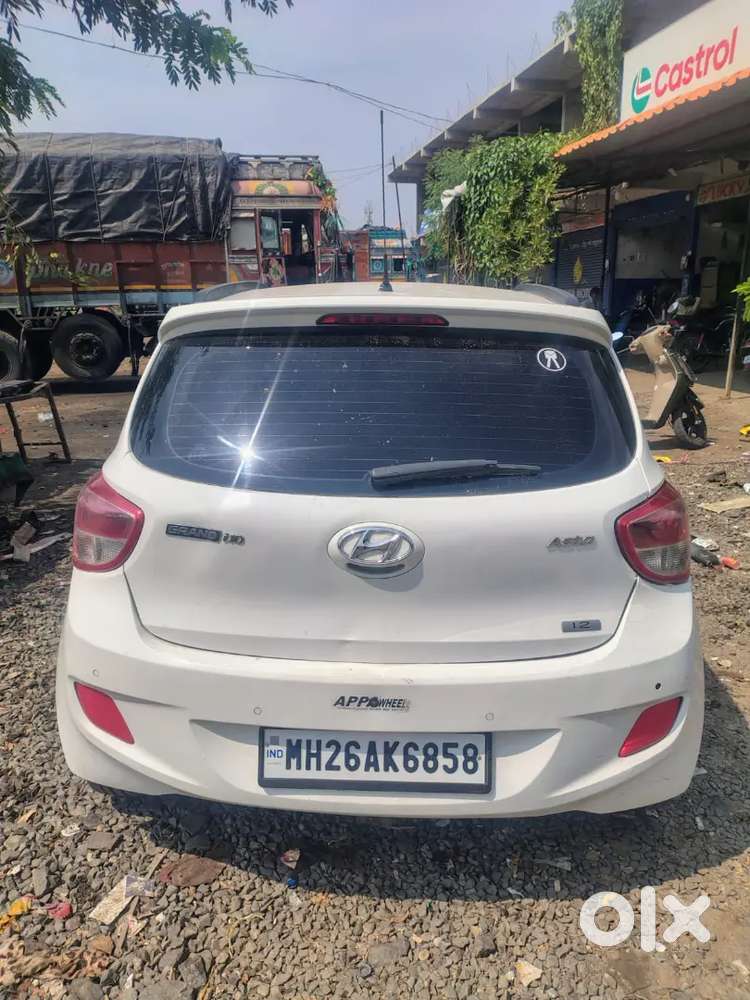 Hyundai Grand I10 2016 Petrol Well Maintained