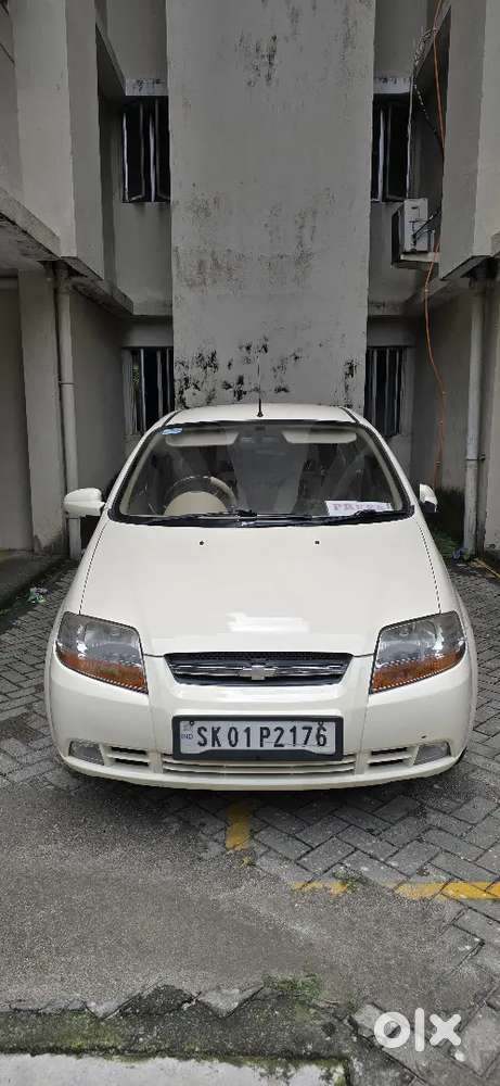 Chevrolet Uva 1.2 Lt (top Variant) 2010 Petrol Well Maintained