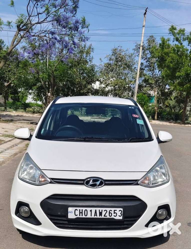 Hyundai Grand I10 Sportz, 2014, Petrol