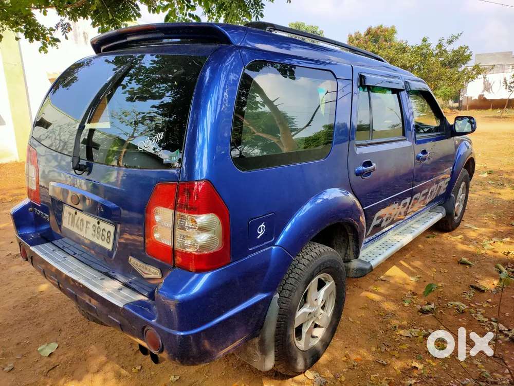 Force Motors Force One 2013