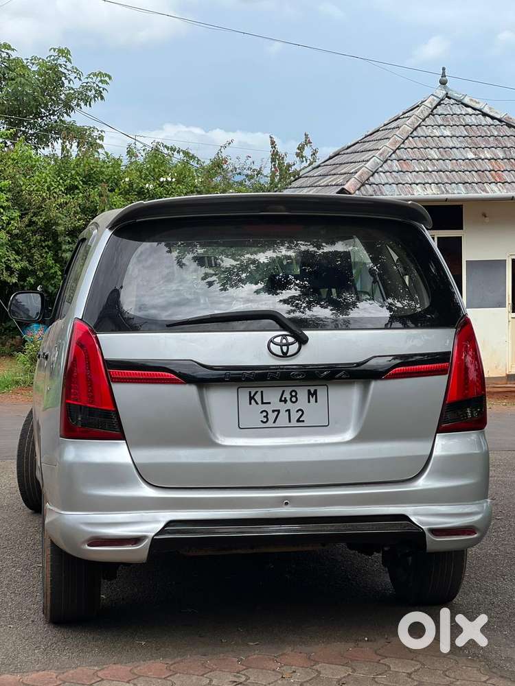 Toyota Innova 2.5 Ev Cs 7 Str Bsiv, 2010, Diesel