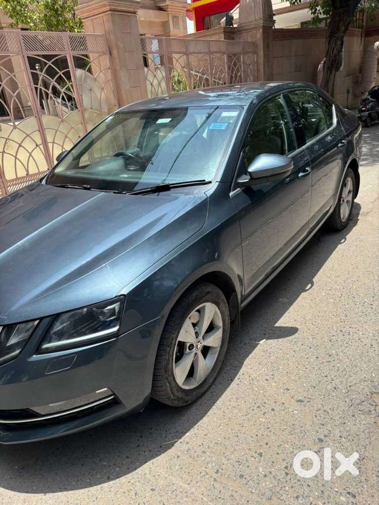 Skoda Octavia 1.8 Tsi At Style, 2018, Petrol