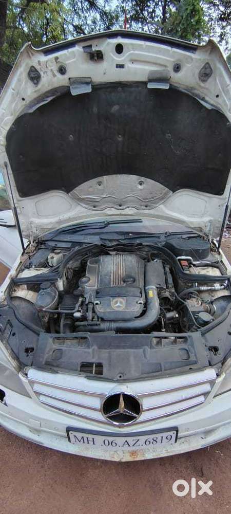 Mercedes-benz C-class [2011-2014] 2.0 C200 Avantgarde, 2011, Petrol