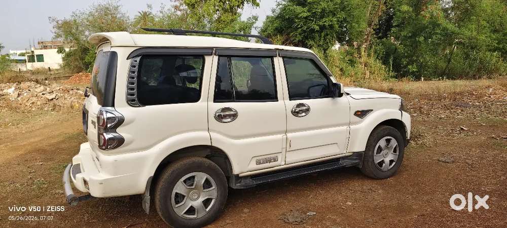 Mahindra Scorpio Hybrid 2017 Diesel Manual
