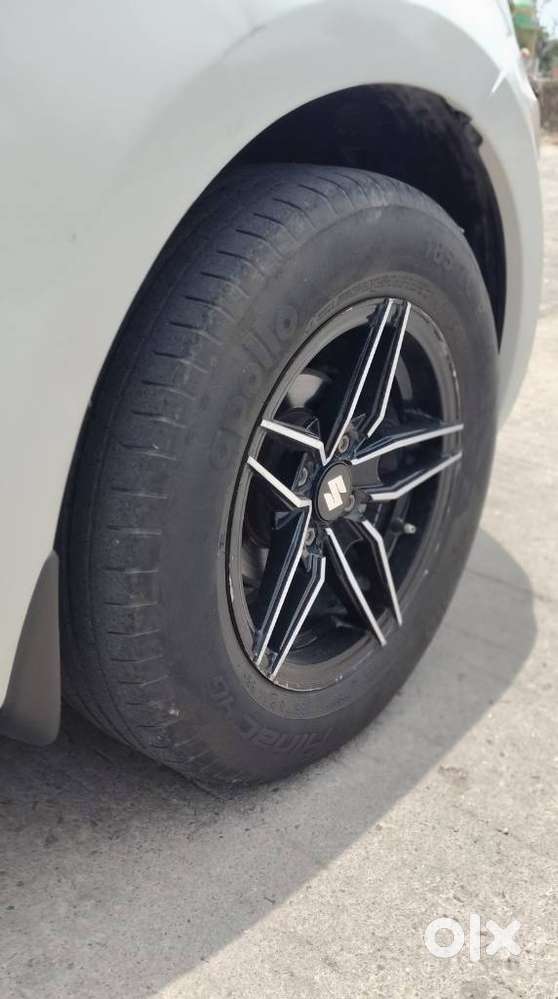 Maruti Suzuki Swift Vxi Abs Bsiv, 2019, Petrol