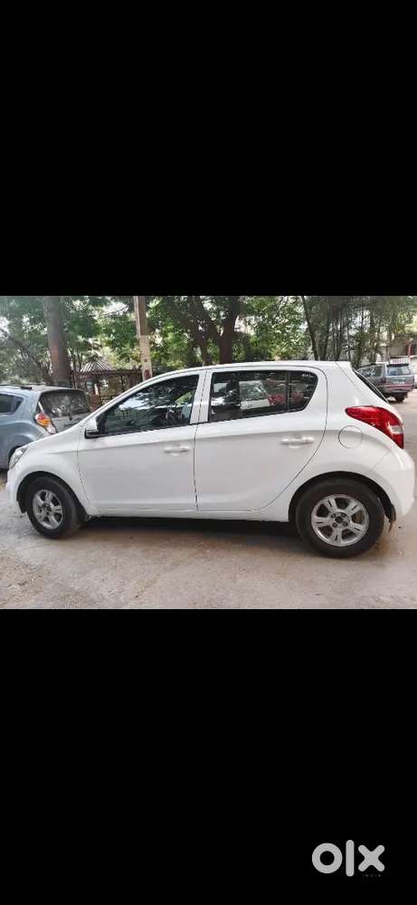 Hyundai I20 2012 Diesel 200000 Km Driven