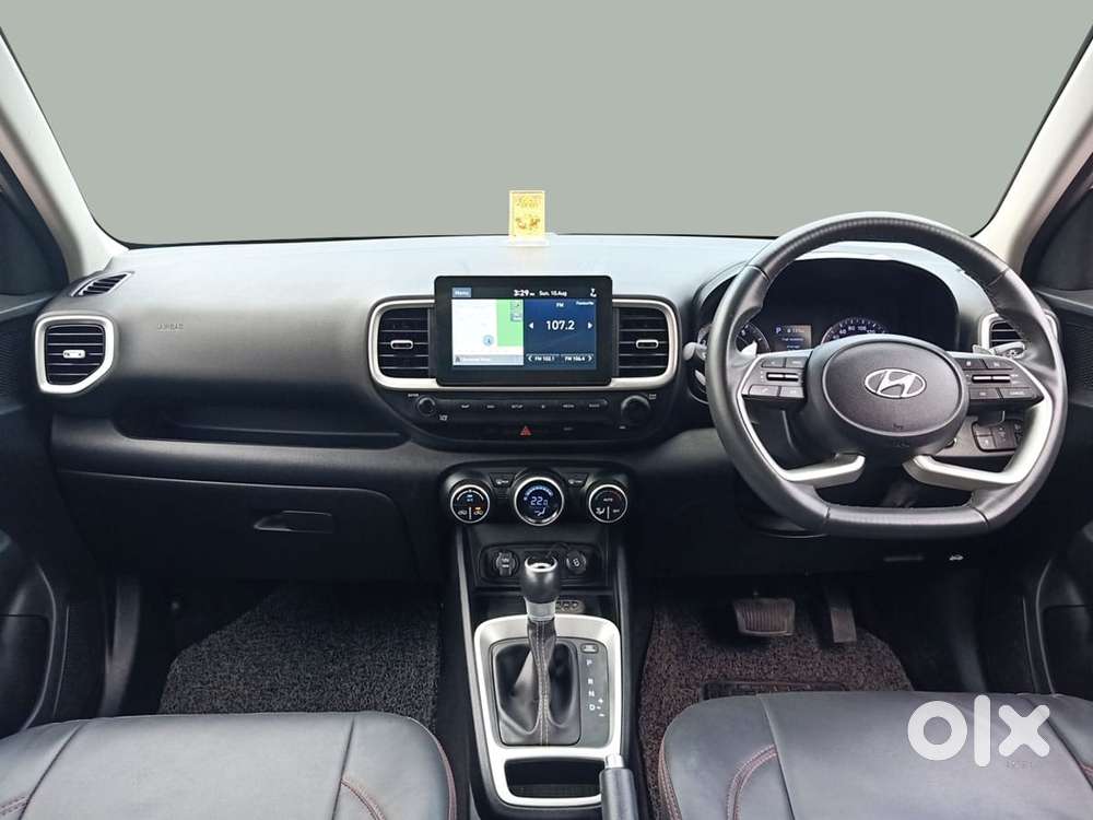 Hyundai Venue Sx+ At, 2021, Petrol