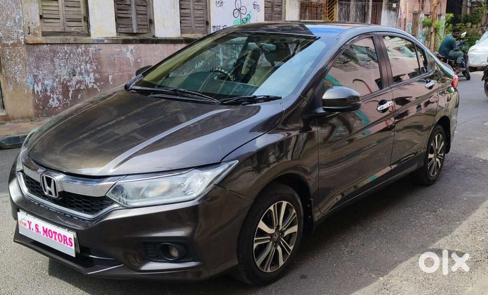 Honda City I-vtec V, 2017, Petrol