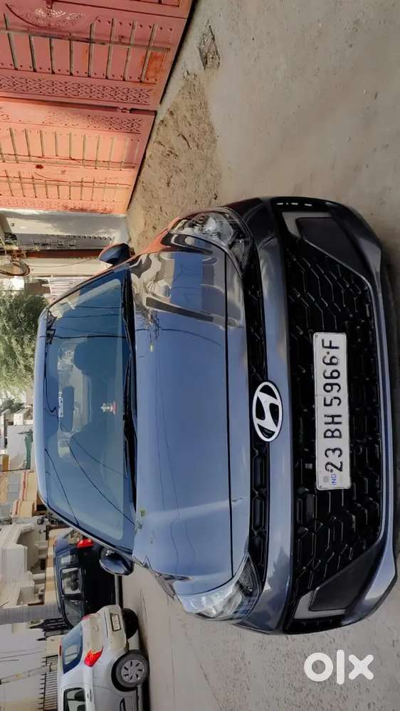 Hyundai Aura Sx 2023 Top Model