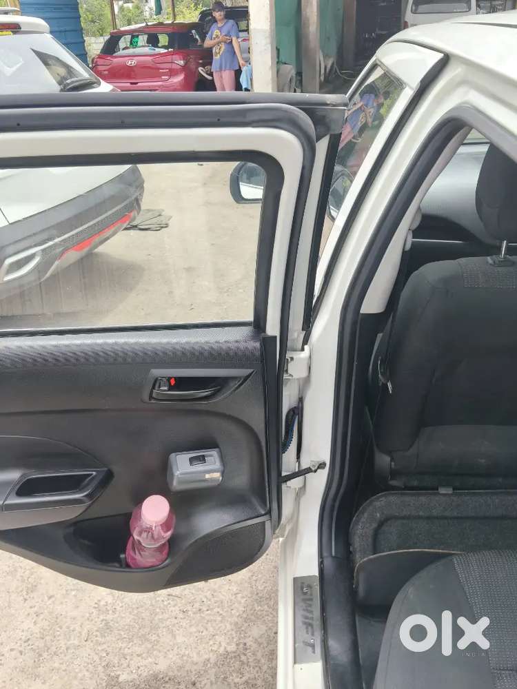 Swift Lxi Maruti Suzuki 2012 Model