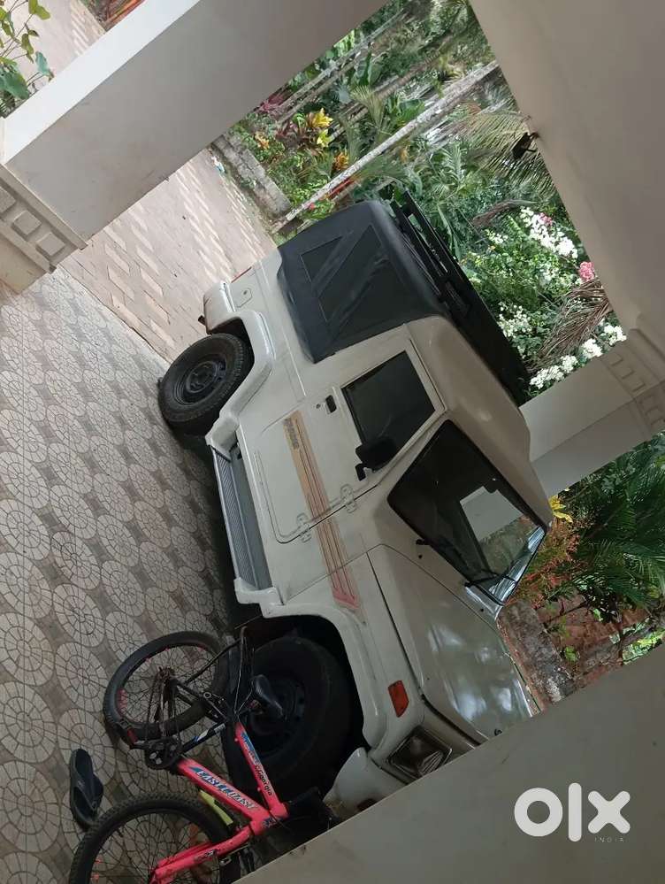 Mahindra Inveder