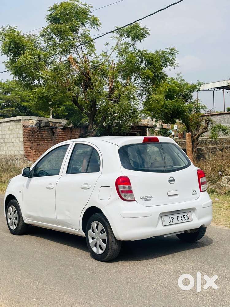 Nissan Micra Cvt Xv, 2015, Petrol
