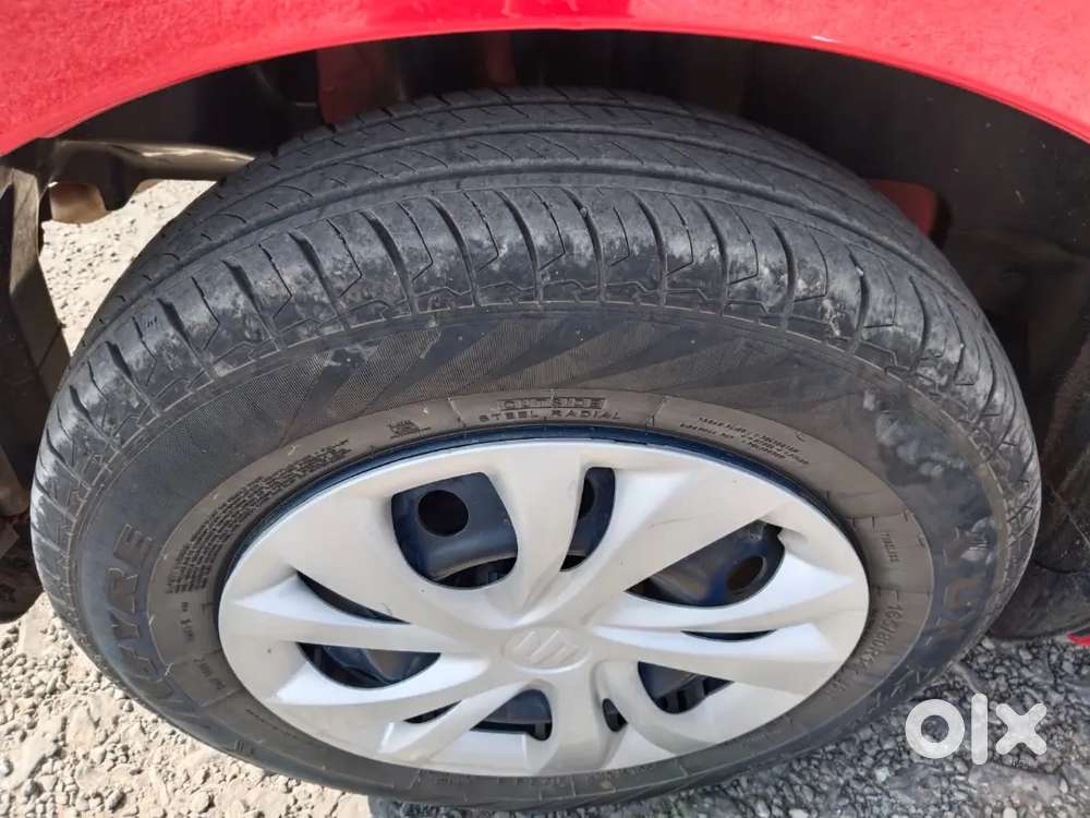 Maruti Suzuki Swift 2023 Petrol 35000 Km Driven