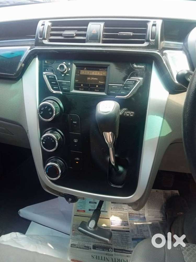 Mahindra Kuv 100 2016-2017 Mfalcon G80 K6, 2016, Petrol