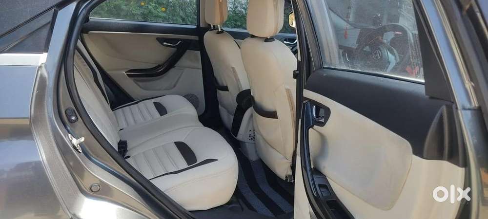 Tata Nexon 2022 Petrol Well Maintained And Only 21000 Km Driven