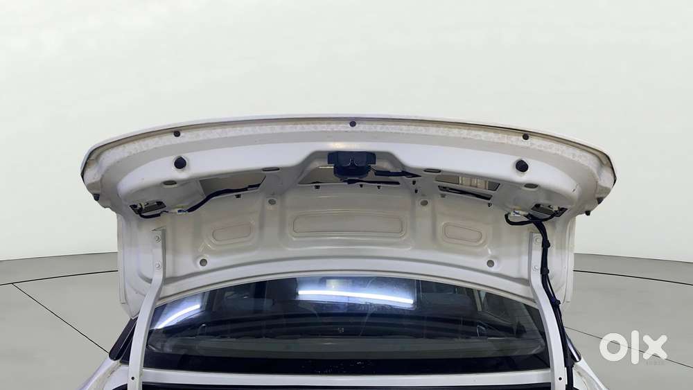 Hyundai Aura Sx (o) Manual, 2020, Petrol