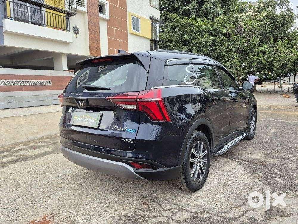 Mahindra Xuv700 2.2 Ax 7 Diesel Mt Luxury Pack Str, 2024