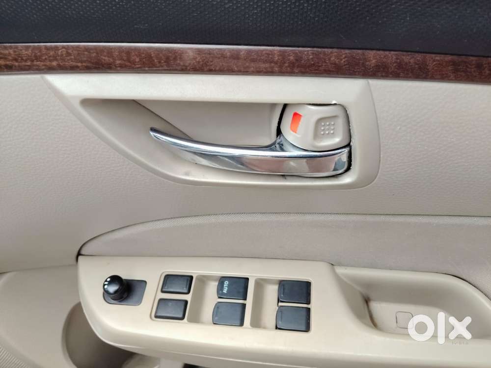 Maruti Suzuki Swift Dzire Vdi Bsiv, 2014, Diesel