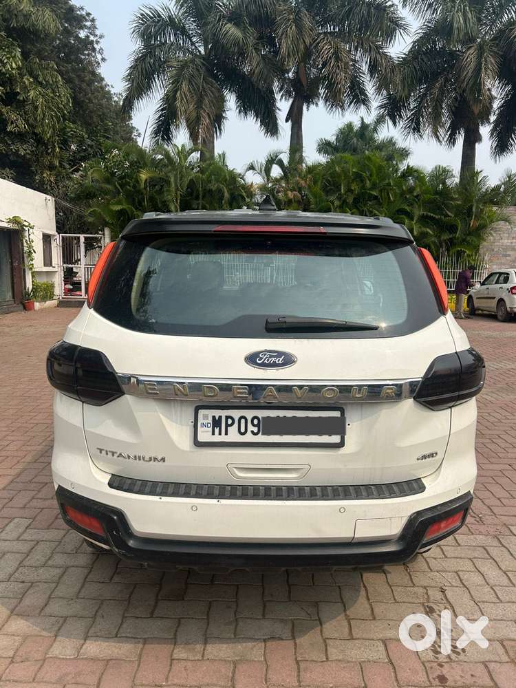 Ford Endeavour 3.2 Titanium At 4x4, 2017, Diesel