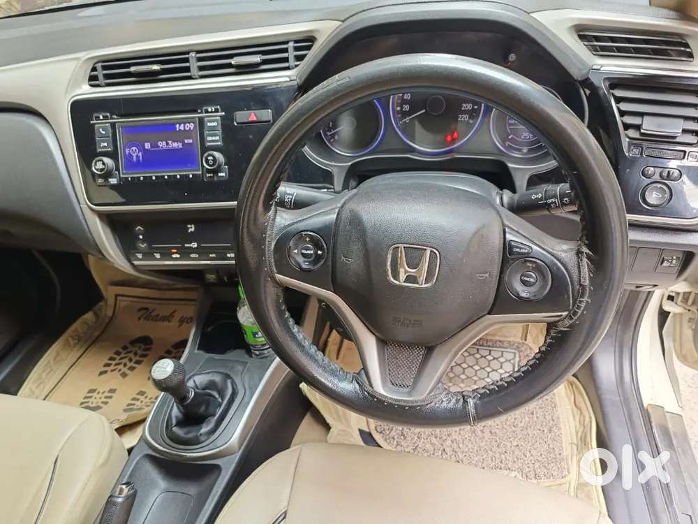 Honda City  November 2016 First Owner Petrol Car Top Model