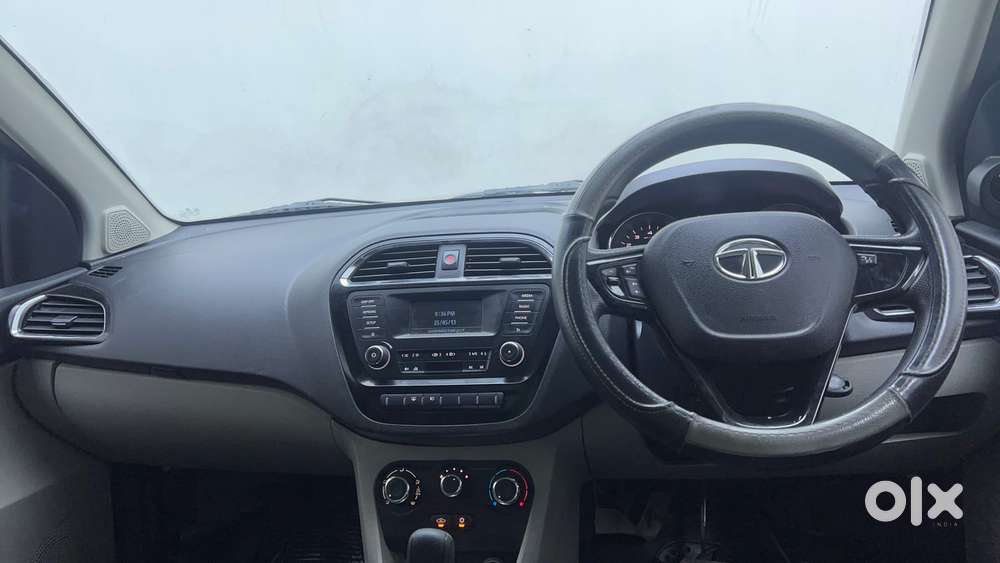 Tata Tiago Xza, 2018, Petrol
