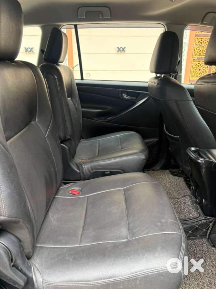 Toyota Innova Crysta 2.4 Gx Limited Edition At 7 Str, 2022, Diesel