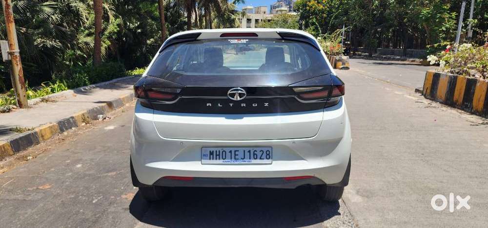 Tata Altroz 1.2 Xe, 2023, Petrol