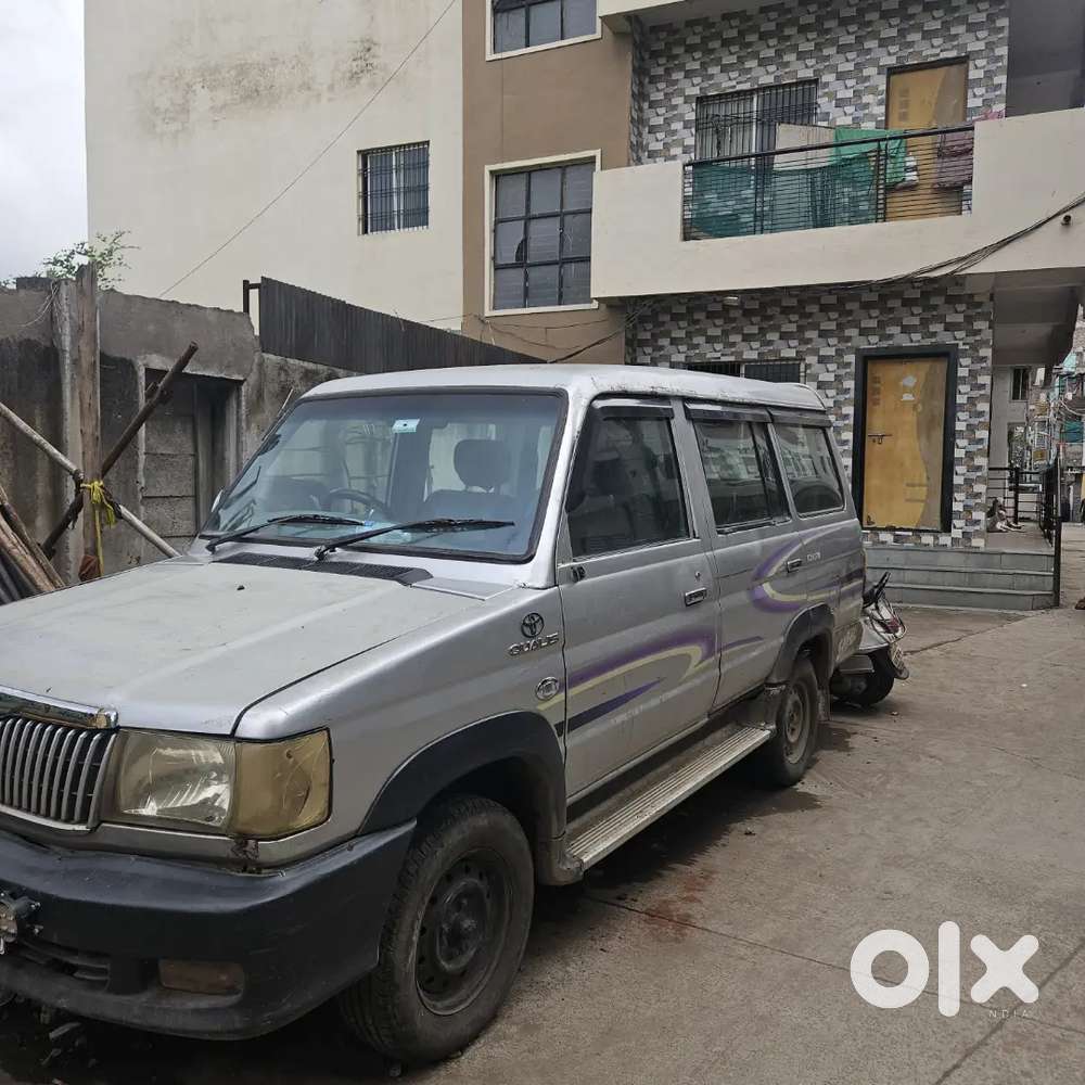 Toyota Qualis 2003