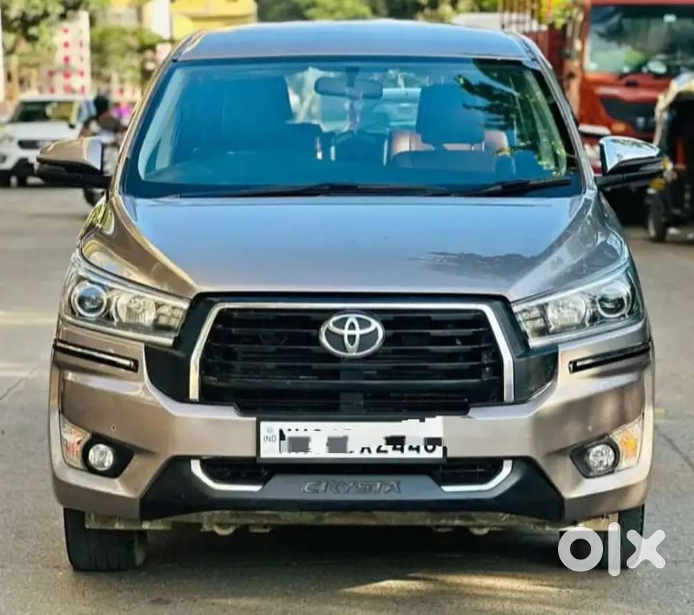 Innova Crysta Automatic 2022 Vip No 5555