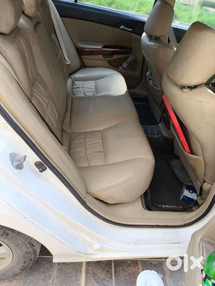 2011 Honda Accord Petrol Cng Automatic Sunroof