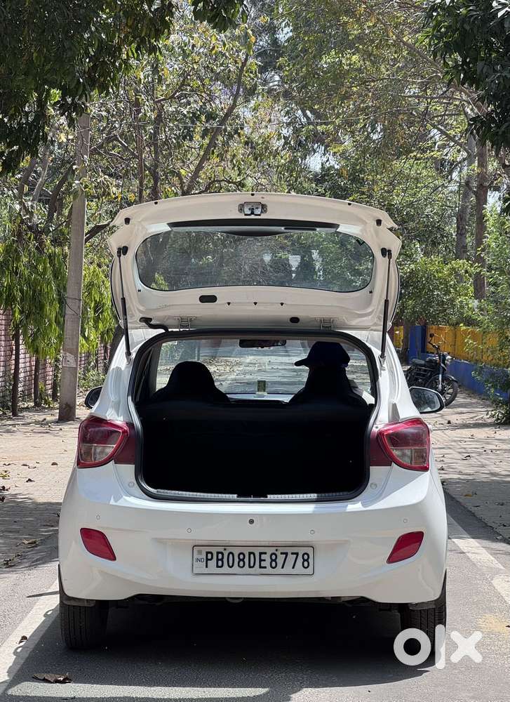 Hyundai Grand I10 Sportz(o) 1.2 Mt, 2015, Petrol